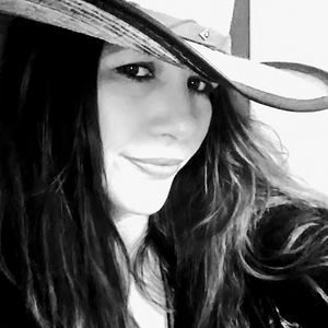 Meet your Posher, Marti